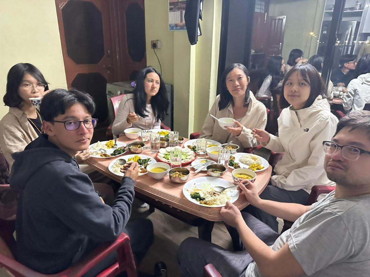 Kathmandu Airport View Hotel And Lodge Ngoại thất bức ảnh