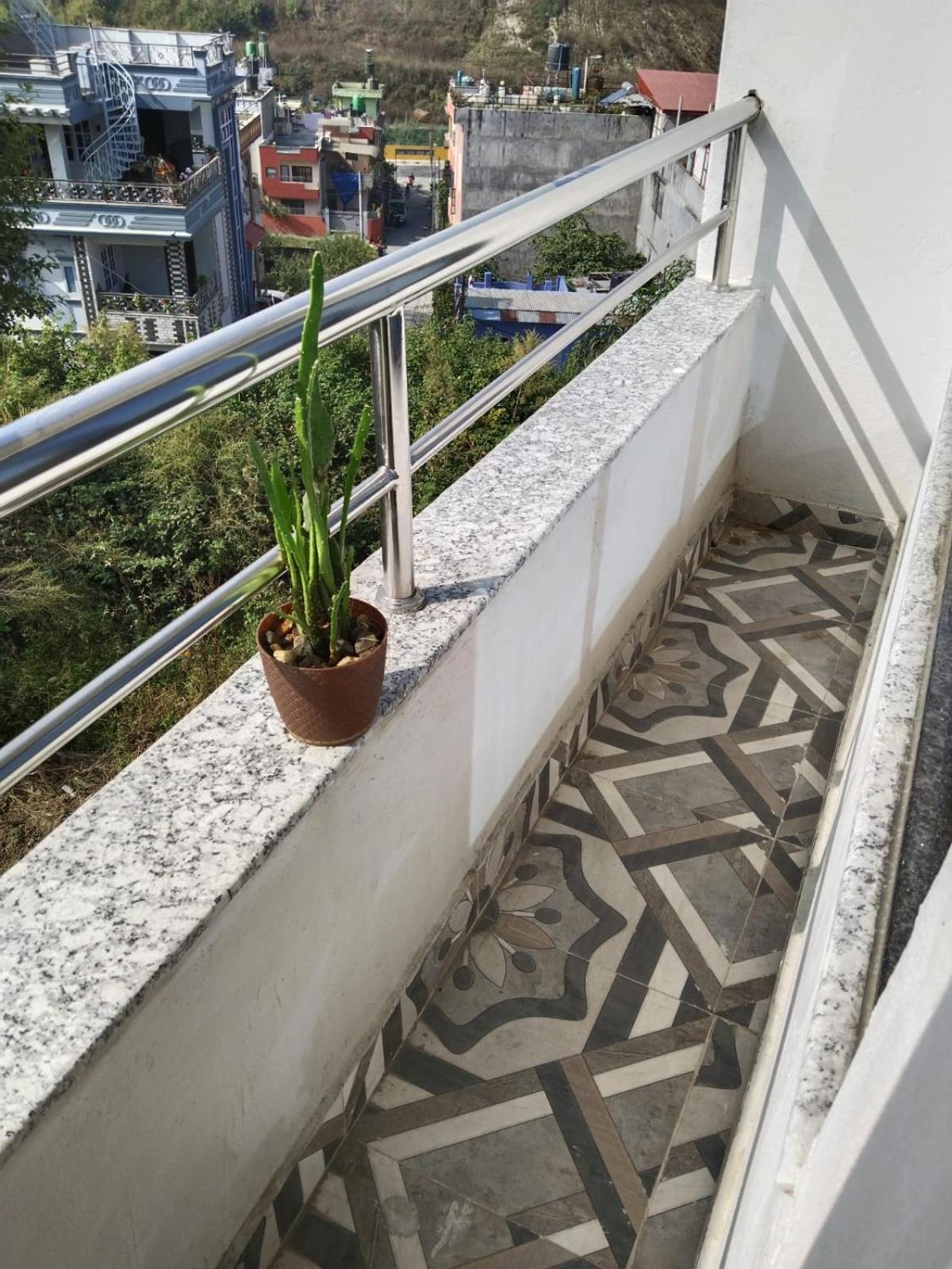 Kathmandu Airport View Hotel And Lodge Ngoại thất bức ảnh